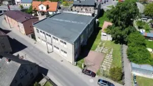 Hala na sprzedaż widok wschód